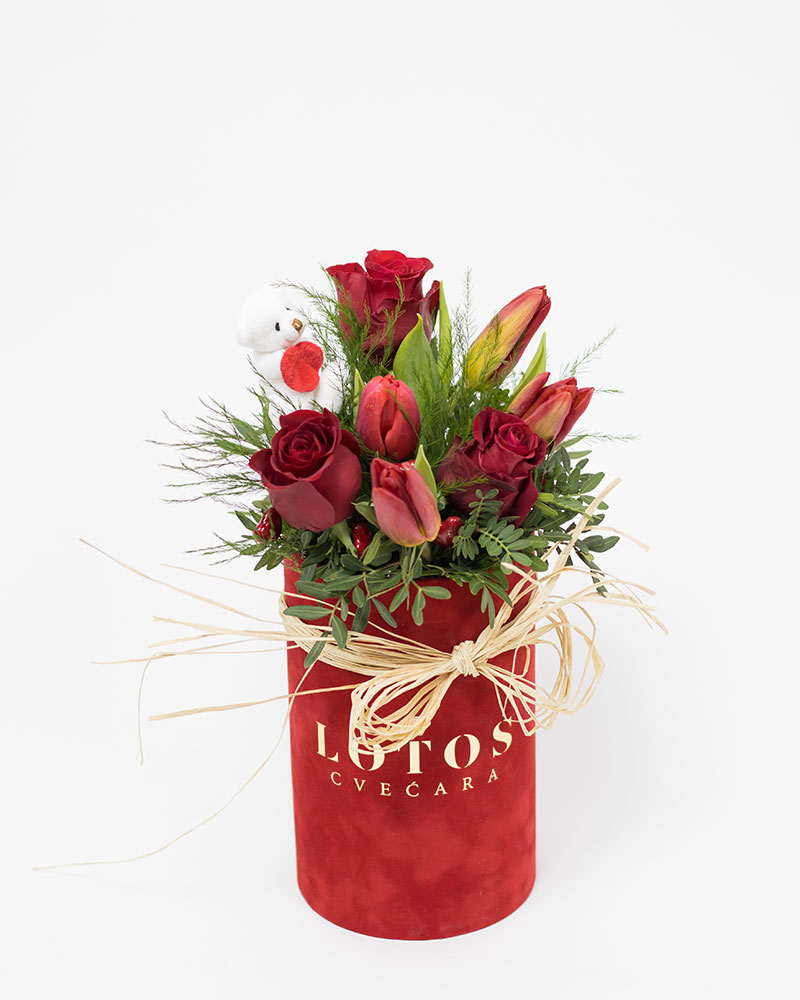 ruze-lale-box-cvecara-pozarevac Ruže i lale u flower boxu